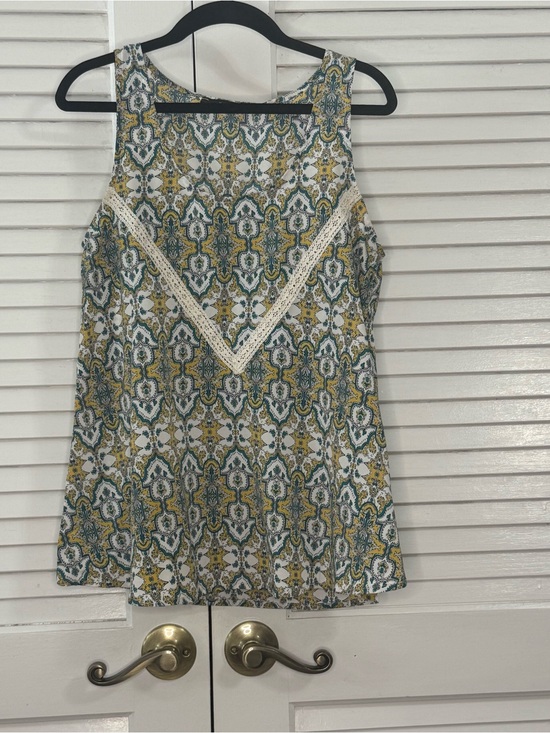 Caramel Tops - Caramel Printed Crochet-Trim Sleeveless Tank Top - White/Green/Yellow
